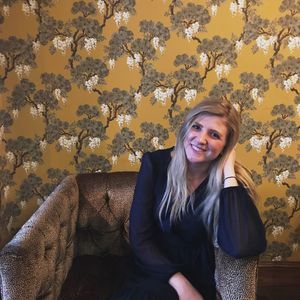 Meet your Posher, Claire